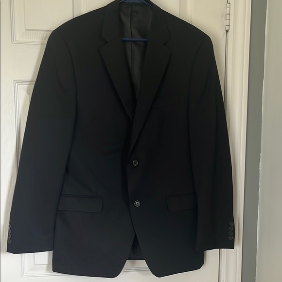Chaps Black blazer Classic Design. (It has no size tags) It’s large size - Picture 1 of 8